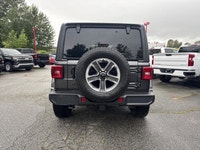 RADIO: UCONNECT 4C NAV W/8.4 DISPLAY,TRAC-LOK LIMITED-SLIP REAR DIFFERENTIAL,UCONNECT 4C NAV & SOUND... (image 5)