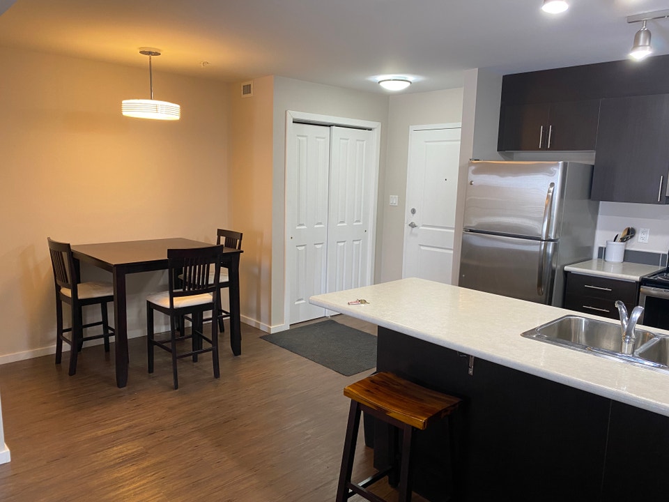 Elk Pointe Estates - 2 Bedroom 1 Bath Apartment for Rent 4