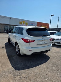 2013 Infiniti JX35 AWD Spacious, Luxury 8-Seater! Year: 2013 Make: Infiniti Model: JX35 Mileage: 222... (image 2)
