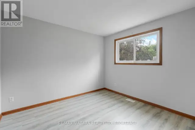 3759 HIGHLAND DRIVE Fort Erie (Ridgeway), Ontario in Houses for Sale in St. Catharines - Image 14