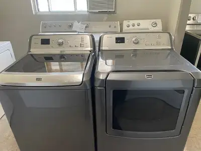 Laveuse sécheuse top load grises grande capacité Maytag, View more