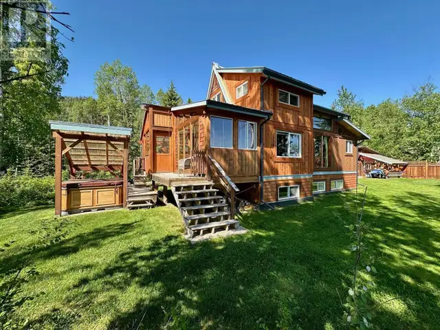 3076 PIDHERNY ROAD Smithers, British Columbia in Houses for Sale in Smithers - Image 7