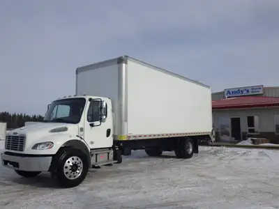 Welcome to Andy's Truck Sales. 2022 FREIGHTLINER M2-106 WITH 26 FT MORGAN DRY VAN #7790 107,130.4 KM...