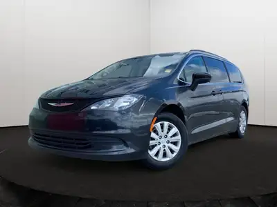 This Chrysler Pacifica has a powerful Regular Unleaded V-6 3.6 L/220 engine powering this Automatic...