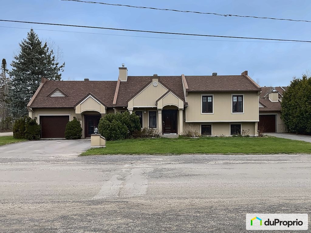$499,999 - Split Level for sale in St-Felix-De-Valois — photo 1