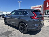 Embrace every journey with this 2025 Honda CR-V Sport. Dressed in dynamic Meteoroid Grey Metallic, t... (image 6)