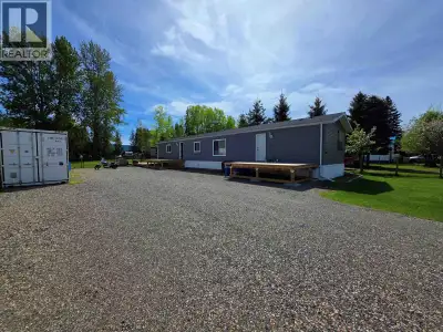 Modern manufactured home alert! Check out this well kept and updated 2001 3-bedroom, 2-bathroom home...
