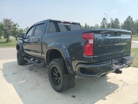 This Chevrolet Silverado 1500 delivers a Gas V8 5.3L/325 engine powering this Automatic transmission... (image 9)