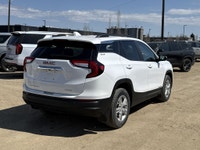 AMVIC Licensed Dealer * Forward Collision Alert * Rear Vision Camera * Lane Keep Assist * Tire Press... (image 8)