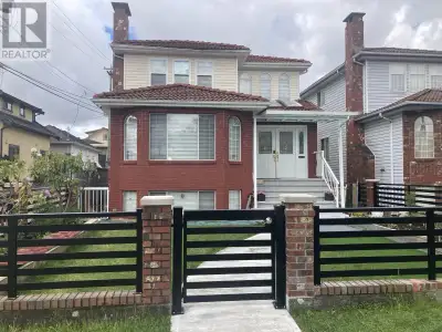 BSMT 7233 BERKELEY STREET Vancouver, British Columbia