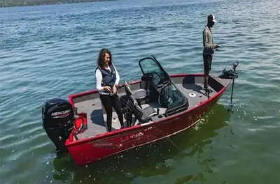 Factory Installed Options: • Mercury 60elpt • All Cobalt Blue Boat • Vinyl Main Floor • 2 Step Strap...