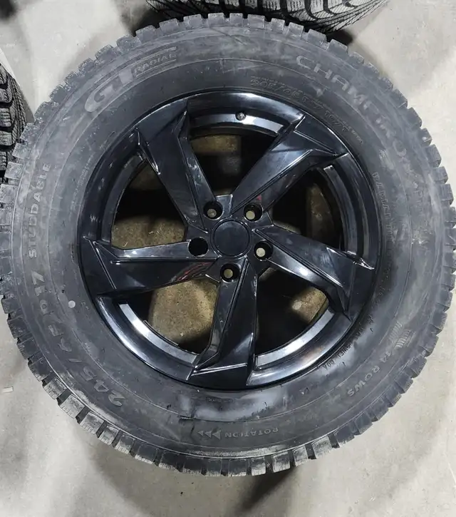 17" Volkswagen Atlas VW Winter Tire Package 245/65/17 Black Rims in Tires & Rims in Markham / York Region - Image 3