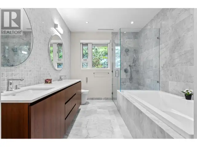 2823 CHIPPENDALE ROAD West Vancouver, British Columbia in Condos for Sale in Downtown-West End - Image 29