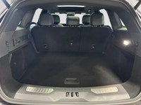 Check out this vehicle's pictures, features, options and specs, and let us know if you have any ques... (image 9)