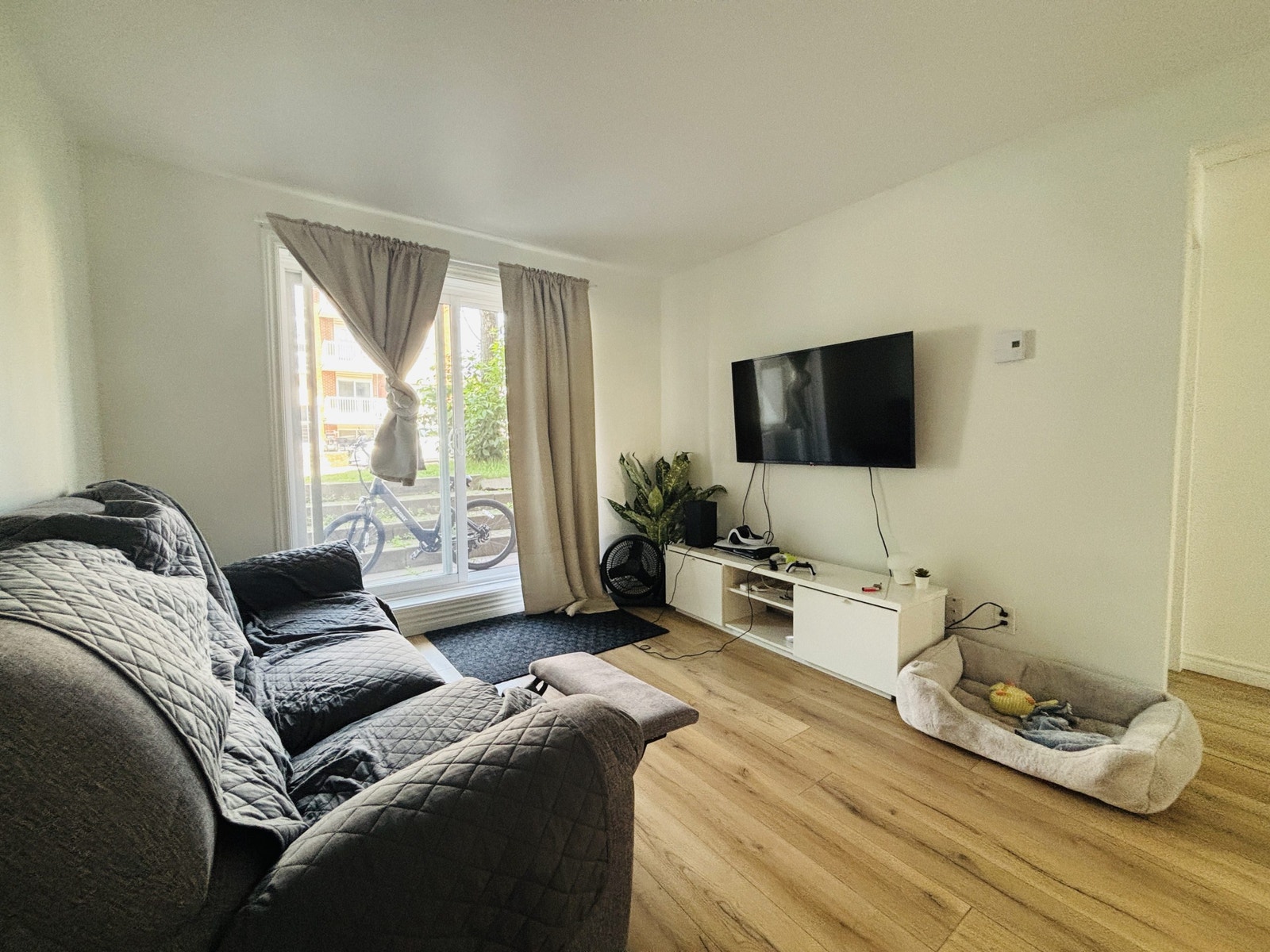 3485 Rue Petitclerc — photo 1
