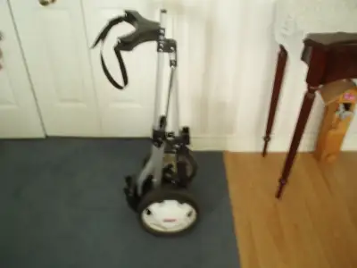 GOLF CLUBS CART  ( EXCELLENT CONDITION ), View more