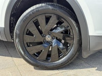 Humberview Volkswagen on the Queensway Turn heads wherever you go in this stunning 2025 Volkswagen A... (image 8)
