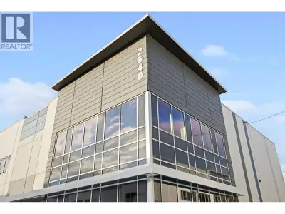 Brand new combined industrial strata units offering 5,269 SF (3,742 SF main & 1,527 SF mezz) at Kyle...