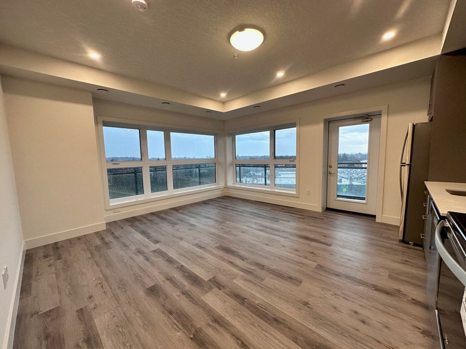 Brand New 2 Bedroom Corner Condo with Large Wrap-Around Balcony! 3