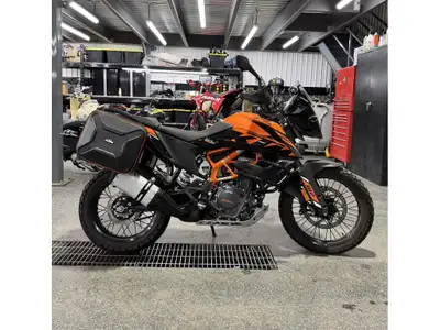 2024 KTM 390 Adventure KTM 390 Adventure 2024 Les photos peuvent être à titre indicatif et sans insc...