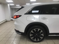 The 2025 Mazda CX-90 PHEV GT puts its technology first, and that approach is immediately reflected i... (image 4)