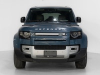 This beautiful 2020 Land Rover Defender HSE is a local Ontario. Built for luxury and off-road excell... (image 5)