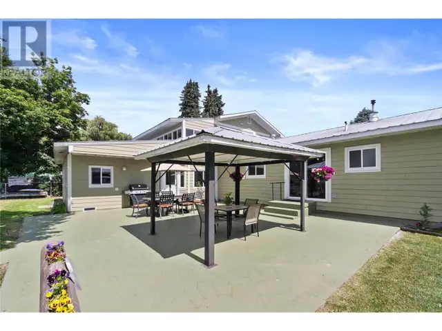 7088 97A Highway Grindrod, British Columbia in Houses for Sale in Vernon - Image 24