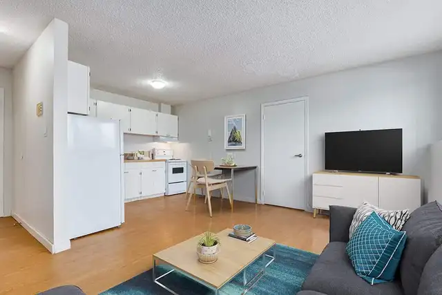 Modern Apartments with Air Conditioning - Willow Creek Apartment in Long Term Rentals in Regina - Image 11