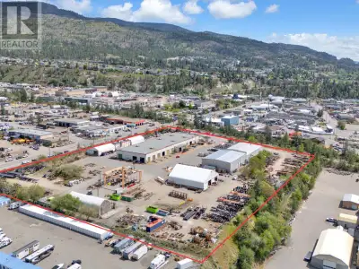 Prime 10-Acre Industrial Opportunity Zoned M1 – General Industrial. This exceptional 10-acre flat pa...