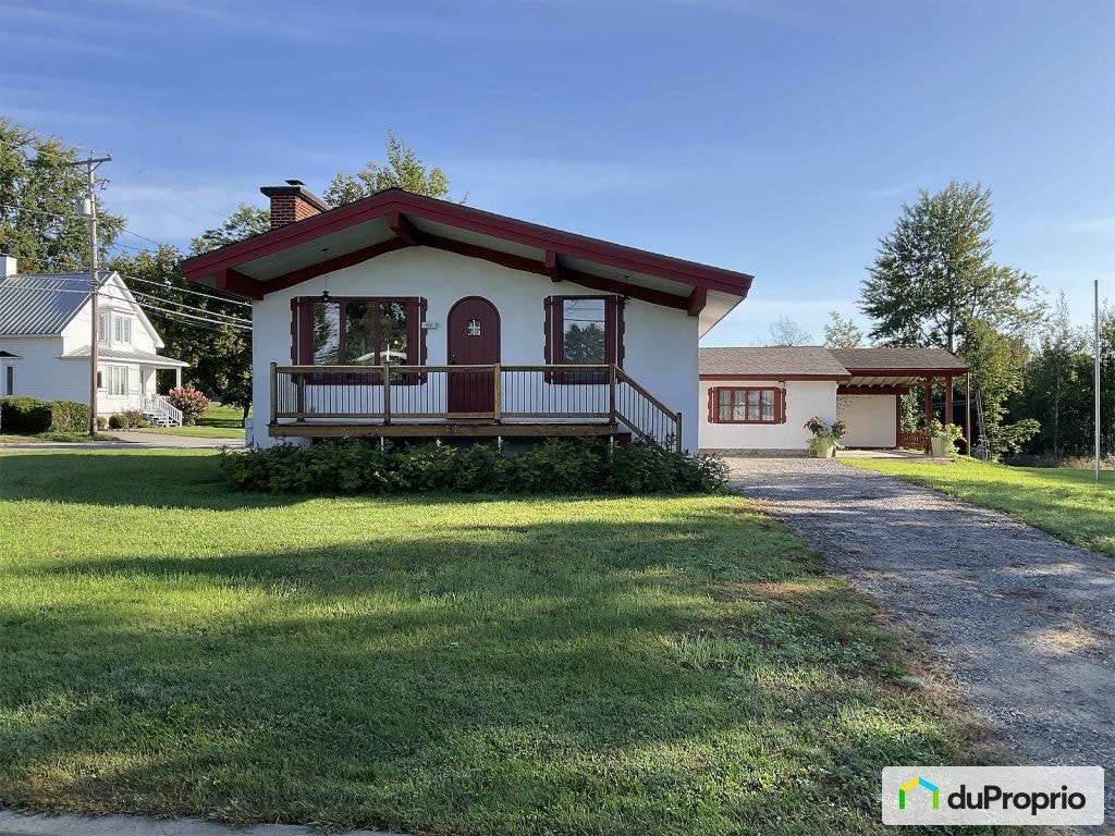 $379,000 - Bungalow for sale in Portneuf — photo 1
