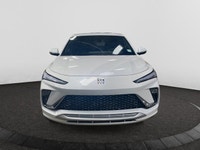 Welcome to Capital GMC! Check out this vehicle's pictures, features, options and specs, and let us k... (image 7)