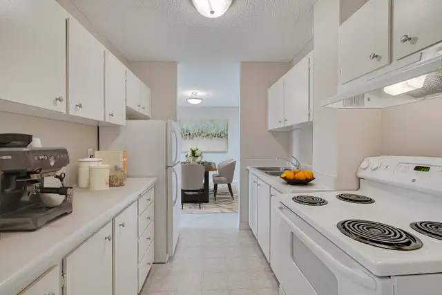 2 Bedroom - 325 5TH Ave. N62864751602946121