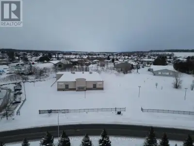 Modern, high-traffic 22,278 sq. ft. freestanding retail-industrial building situated on 3.54 acres i...