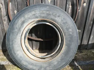 I have 2 used truck tires suitable for wagons. Size 385/65 R - 22.5 mounted on truck rims. I have 2...