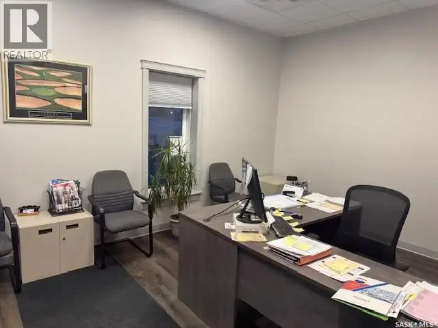781 106th STREET North Battleford, Saskatchewan in Commercial & Office Space for Sale in Saskatoon - Image 4