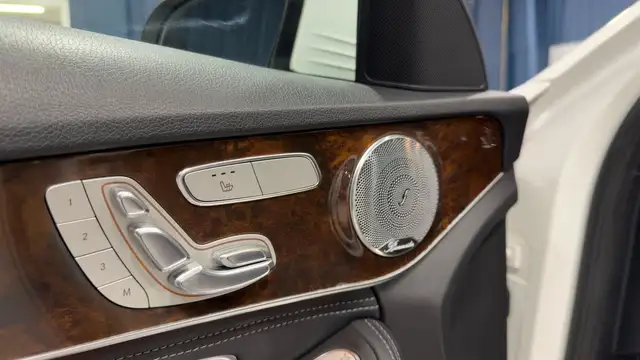 2015 Mercedes-Benz C-Class C300, Accident Free, Amg Pkg, Sunroof in Cars & Trucks in Oakville / Halton Region - Image 22