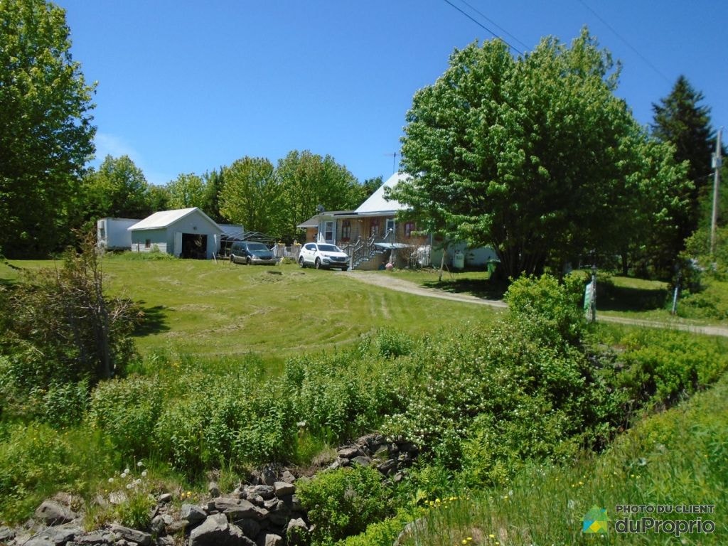 $215,000 - 1 1/2 Storey for sale in ND-Du-Rosaire — photo 1