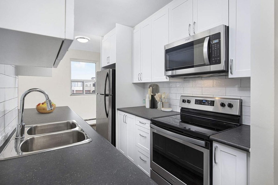 2 Bedroom Apartment for Rent - 318, 332 & 352 Patricia Avenue 5
