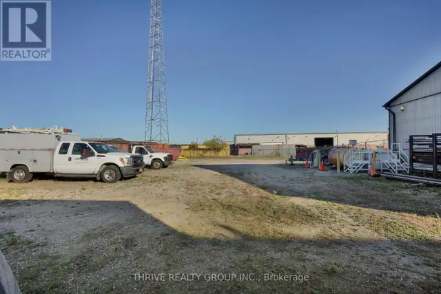 331 NEPTUNE CRESCENT London East (East J), Ontario in Commercial & Office Space for Rent in London - Image 39