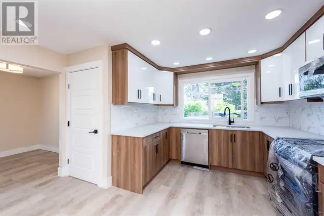 5407 14 Avenue SE Calgary, Alberta62864393452161124