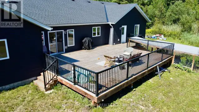 5 GERUS ROAD Tiny, Ontario in Houses for Sale in Barrie - Image 24