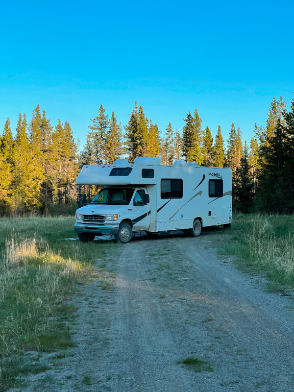 FORD MAJESTIC CLASSIC MOTORHOME RVs & Motorhomes Red Deer Kijiji