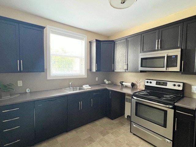 $1299~Renovated 1BDRM w/bonus! 4