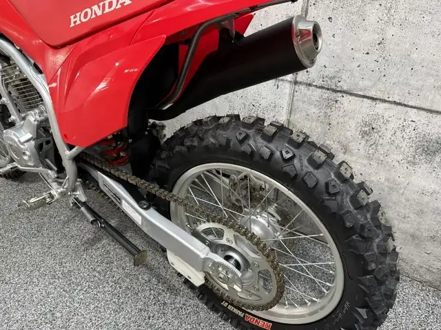 2025 Honda CRF250F in Dirt Bikes & Motocross in Saguenay - Image 9