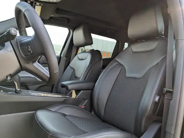 2026 Jeep Compass North * - Panoramic Sunroof - Alpine Audio in Cars & Trucks in Calgary - Image 15