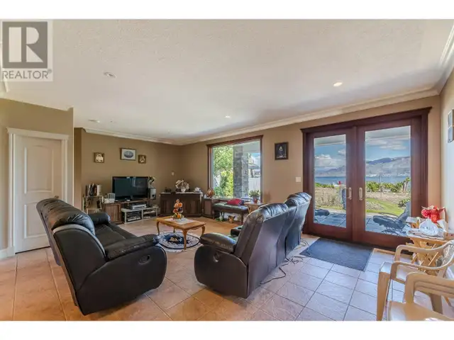 2350 Landry Crescent Summerland, British Columbia in Houses for Sale in Penticton - Image 27
