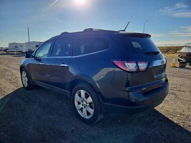 2016 Chevrolet Traverse in Cars & Trucks in Calgary - Image 4