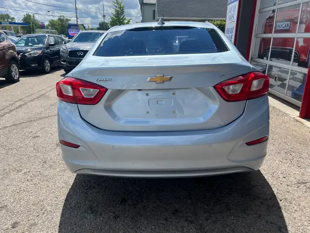 2017 Chevrolet Cruze LT506741306479104004