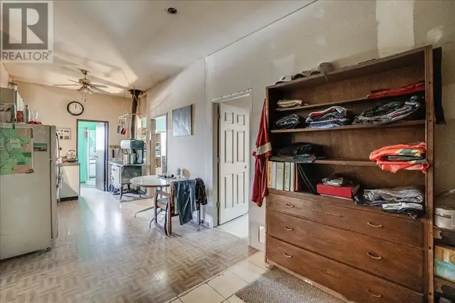 7465 Broadwater Road Castlegar, British Columbia in Houses for Sale in Nelson - Image 41