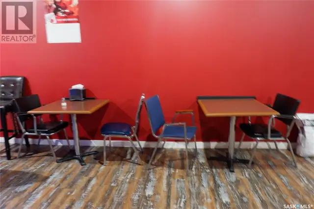 401 Main STREET Mossbank, Saskatchewan in Commercial & Office Space for Sale in Moose Jaw - Image 14